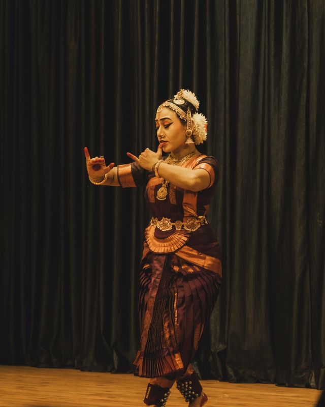 Dance Full Sets, example style