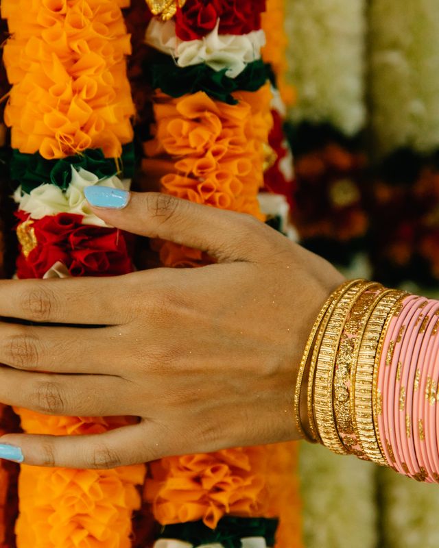 Bangles, example style